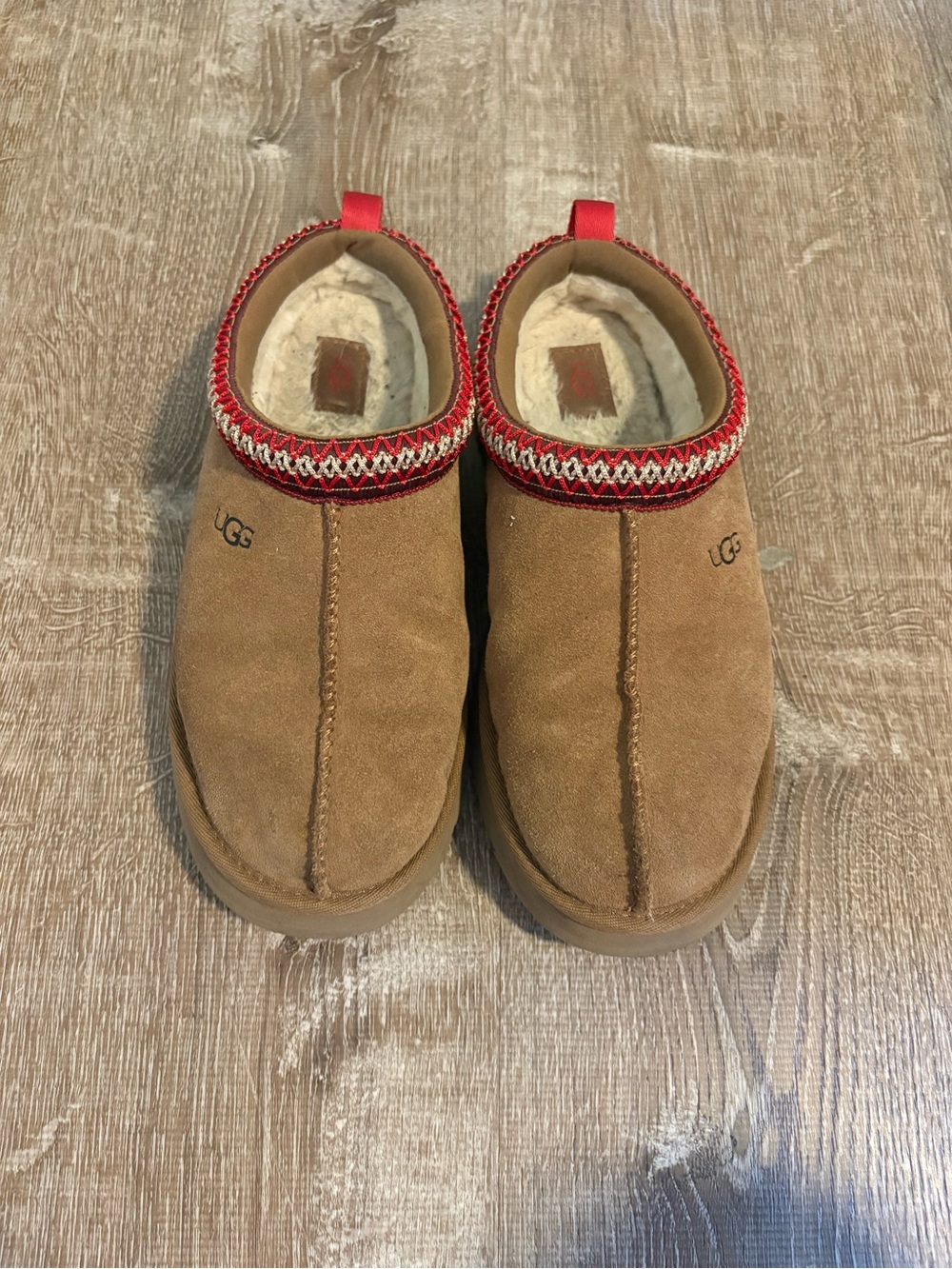 UGG Kids Chestnut Suede Slip-On Slippers with Red Trim